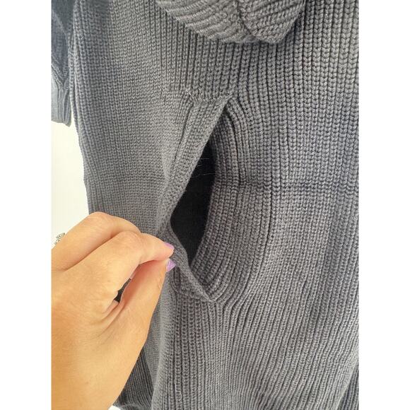 Goumi Kids Shadow Black Knit Hooded Wearable Zip-Up Blanket Size Medium NEW - Picture 4 of 4